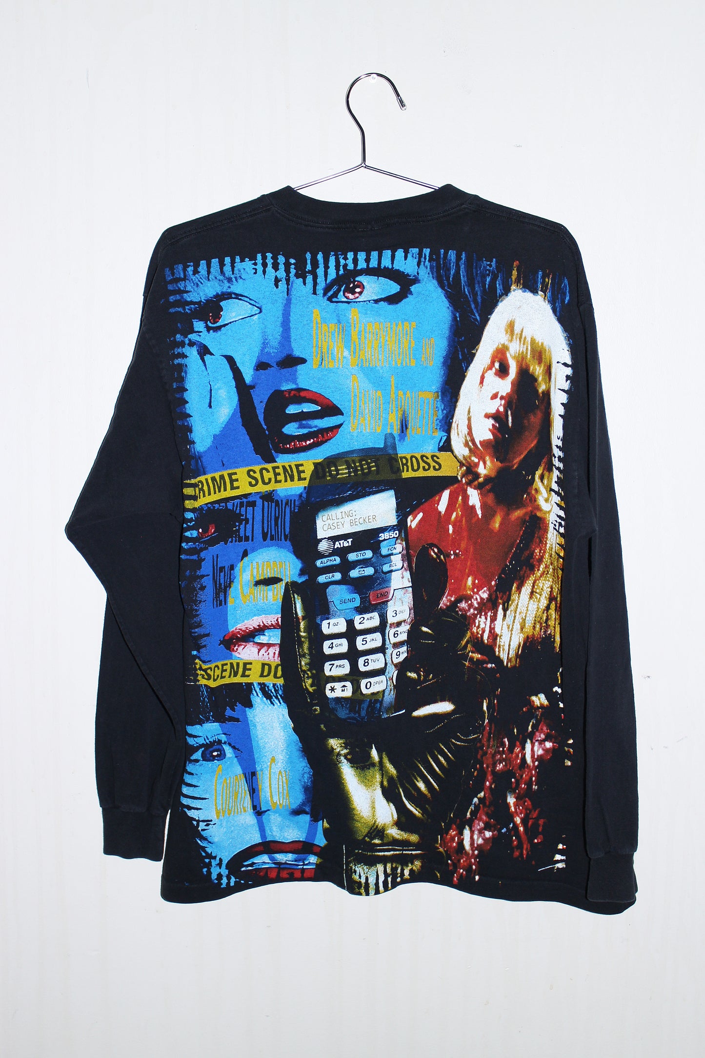 SCREAM/Ghostface on vintage honors single stitch longsleeve (XL)